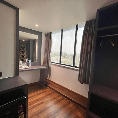 Hotel Pacific By Bestays Mumbai Ngoại thất bức ảnh